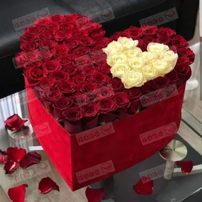 Hogyan telepítsünk függőleges virágládát?